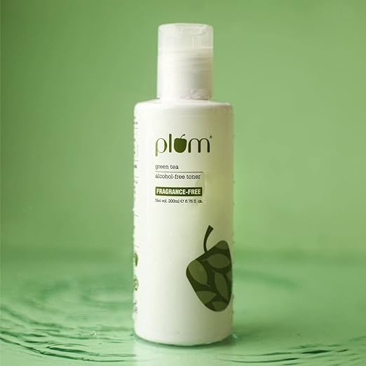Plum Green Tea Non-Alcoholic Toner, 100% Fragrance Free & Non-Drying Formula, Shrinks Pores & Combats Acne, Vegan, Transparent