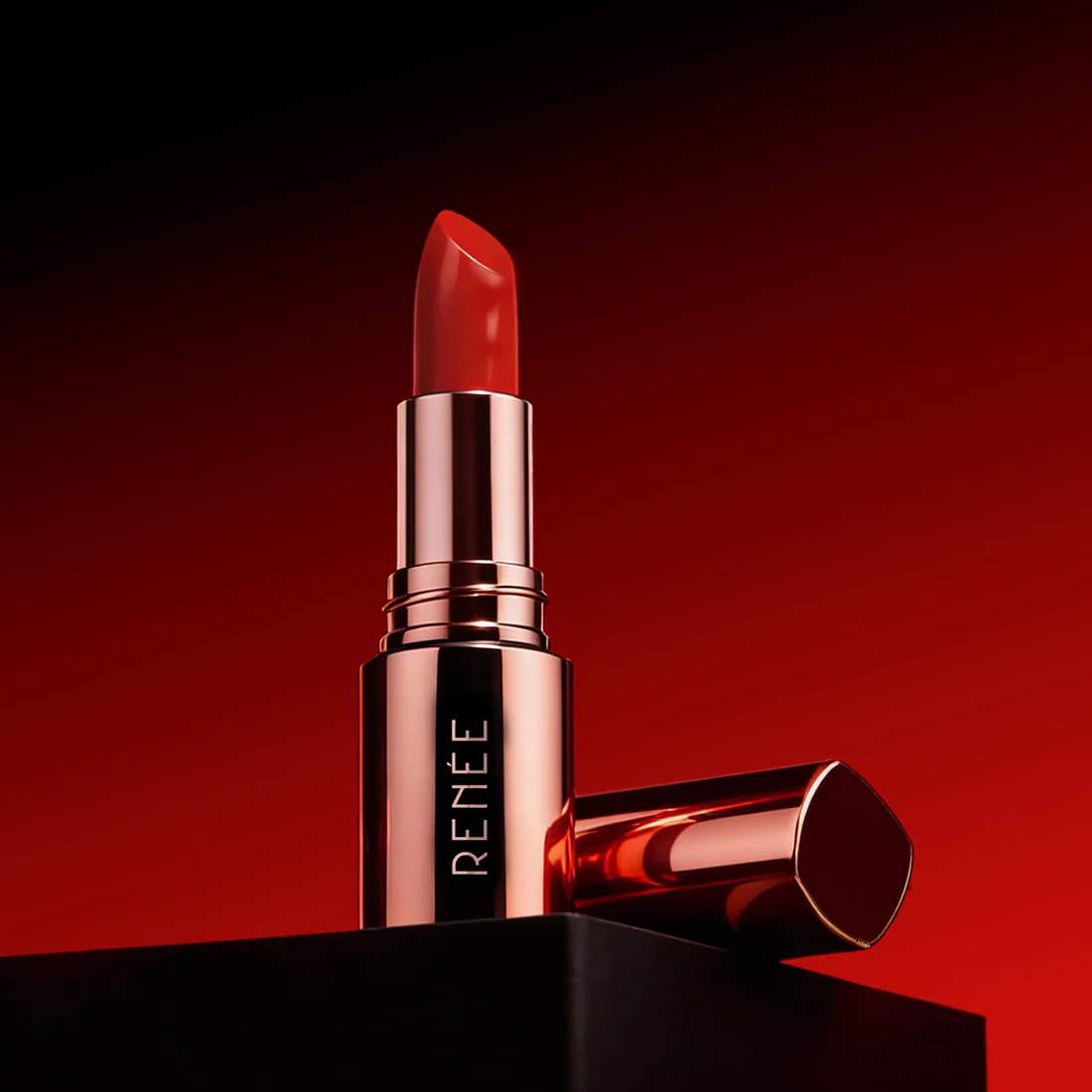 RENEE Everstay Long Stay Matte Lipstick - RedScarlet